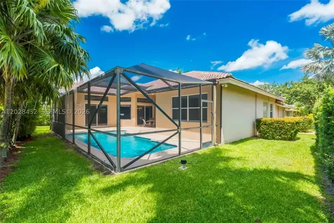 3852 Oak Ridge Circle Weston FL 33331