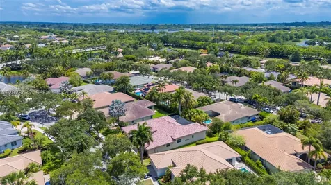 3852 Oak Ridge Circle Weston FL 33331