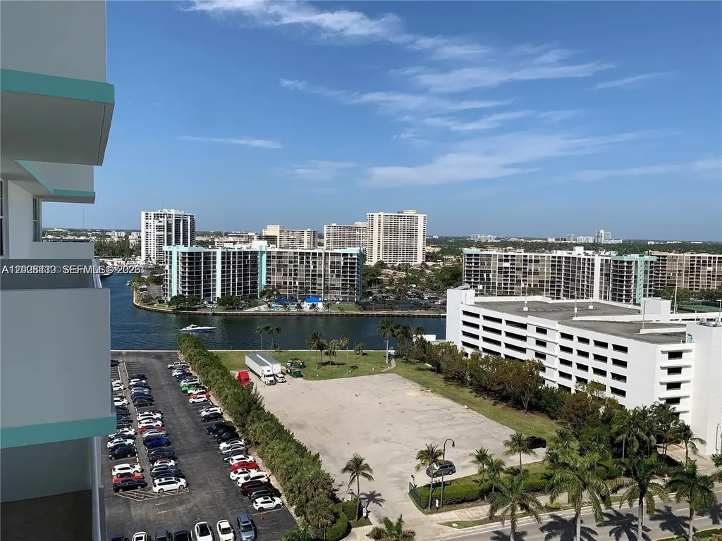 3725 S Ocean Drive Hollywood FL 33019
