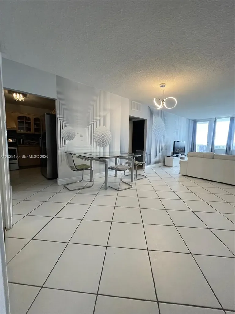 3725 S Ocean Drive Hollywood FL 33019