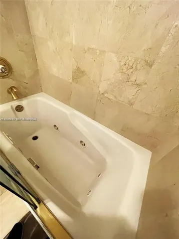 3725 S Ocean Drive Hollywood FL 33019