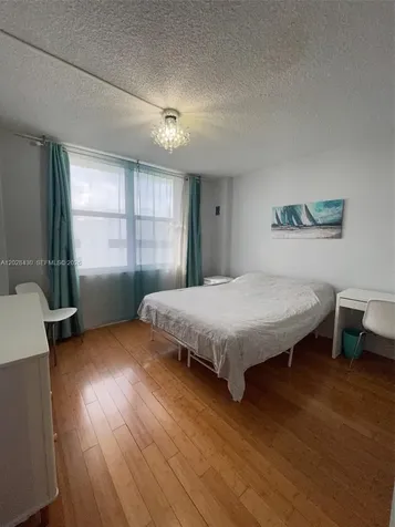 3725 S Ocean Drive Hollywood FL 33019