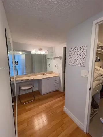 3725 S Ocean Drive Hollywood FL 33019