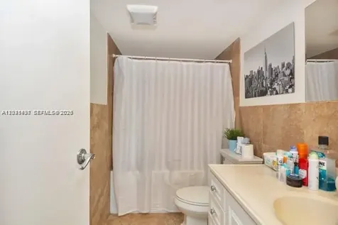 555 NE 15th Street Miami FL 33132