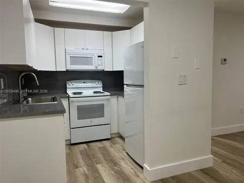 5644 W 25th Court Hialeah FL 33016