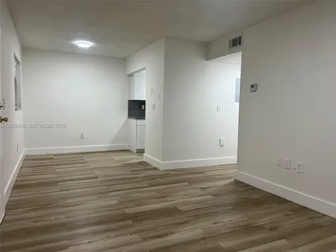 5644 W 25th Court Hialeah FL 33016