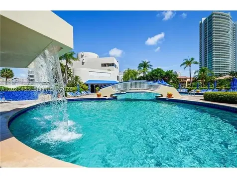 19707 Turnberry Way Aventura FL 33180
