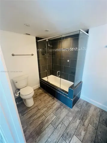 2655 Collins Avenue Miami Beach FL 33140