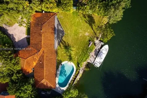 230 Edgewater Drive Coral Gables FL 33133