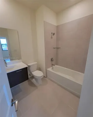 7915 NW 104th Avenue Doral FL 33178