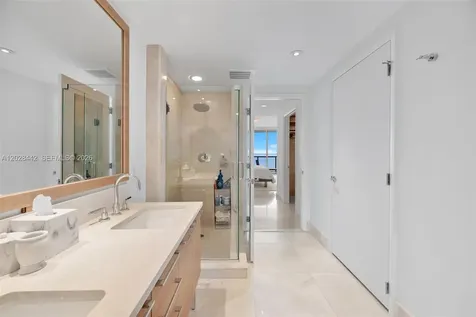 17001 Collins Avenue Sunny Isles Beach FL 33160