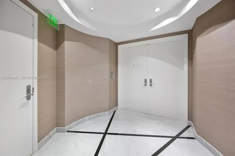 17001 Collins Avenue Sunny Isles Beach FL 33160