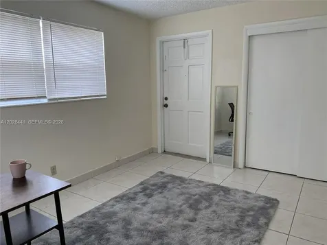 5270 SW 90th Way Cooper City FL 33328