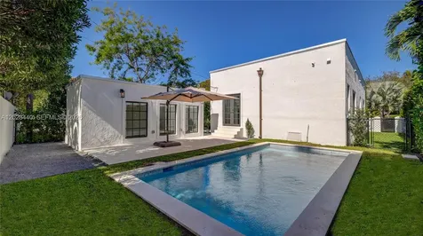 426 Aragon Avenue Coral Gables FL 33134