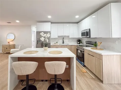 600 NW 108th Terrace Miami FL 33168
