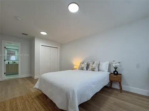 600 NW 108th Terrace Miami FL 33168