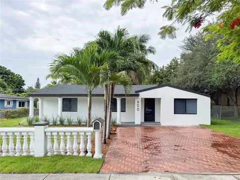 600 NW 108th Terrace Miami FL 33168