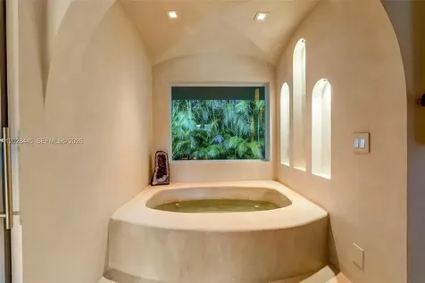 8251 Old Cutler Road Coral Gables FL 33143