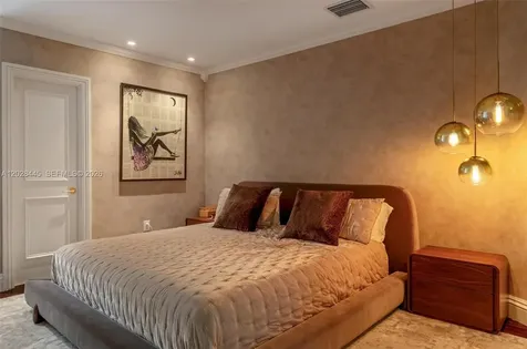 8251 Old Cutler Road Coral Gables FL 33143