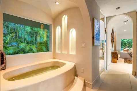 8251 Old Cutler Road Coral Gables FL 33143