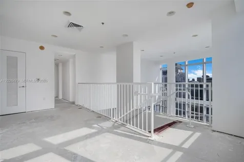 1395 Brickell Avenue Miami FL 33131