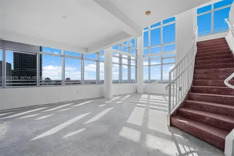 1395 Brickell Avenue Miami FL 33131