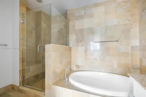 1395 Brickell Avenue Miami FL 33131