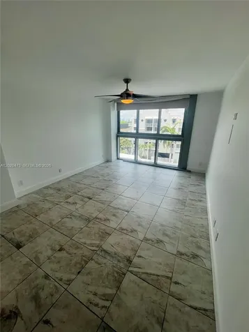 2655 Collins Avenue Miami Beach FL 33140