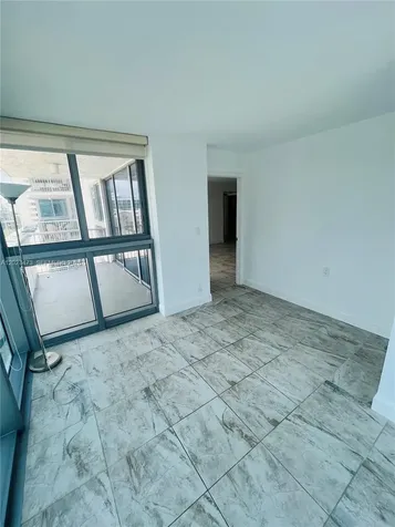 2655 Collins Avenue Miami Beach FL 33140