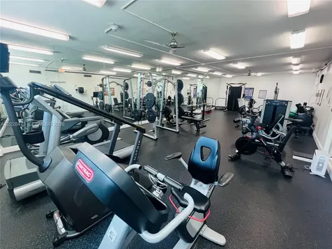 2655 Collins Avenue Miami Beach FL 33140