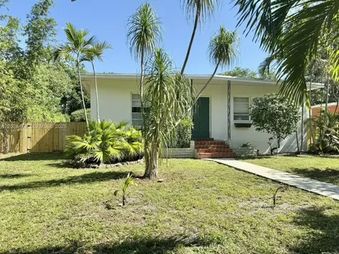 1135 NE 133rd Street North Miami FL 33161