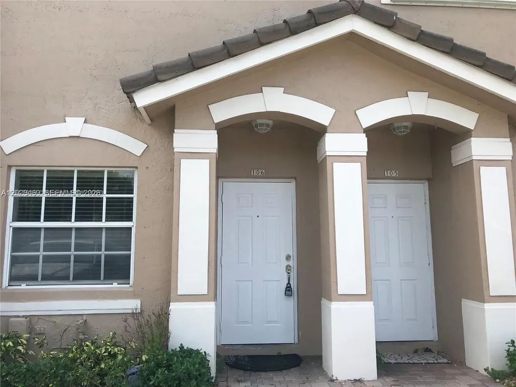 5743 NW 114th Path Doral FL 33178