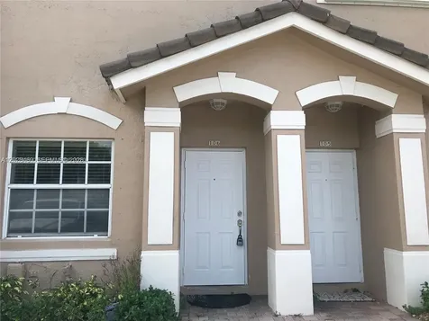 5743 NW 114th Path Doral FL 33178