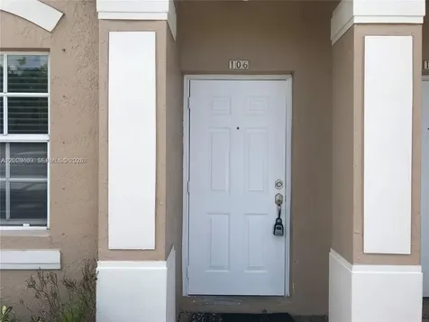 5743 NW 114th Path Doral FL 33178