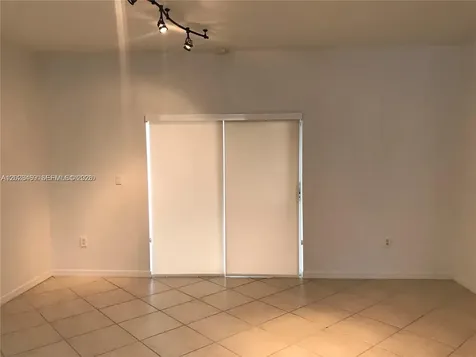 5743 NW 114th Path Doral FL 33178