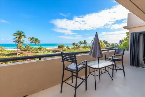2555 Collins Avenue Miami Beach FL 33140