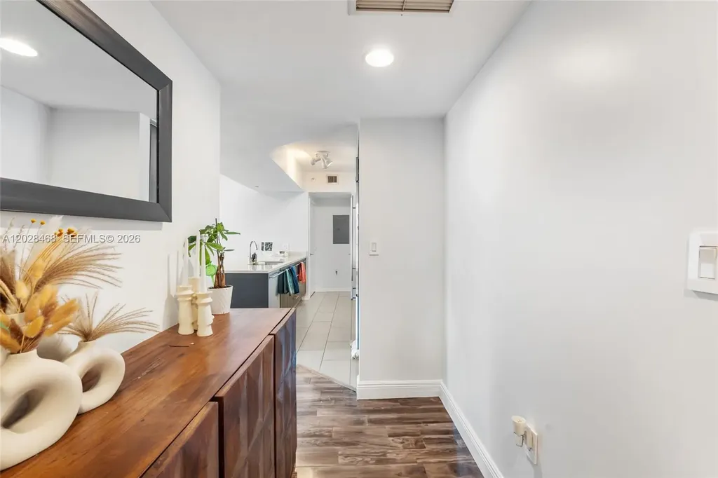 55 SE 6th Street Miami FL 33131