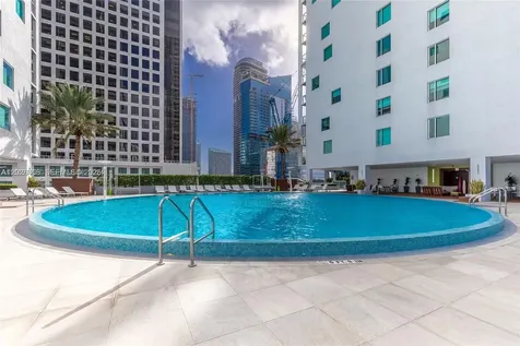 55 SE 6th Street Miami FL 33131