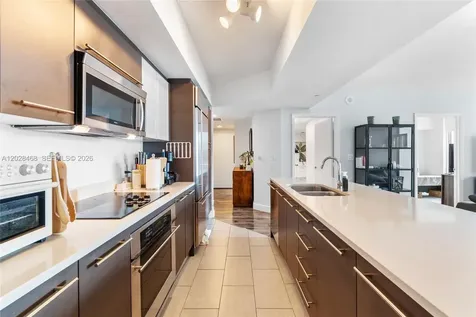55 SE 6th Street Miami FL 33131