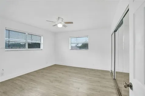 114 SE 8th Street Hallandale Beach FL 33009