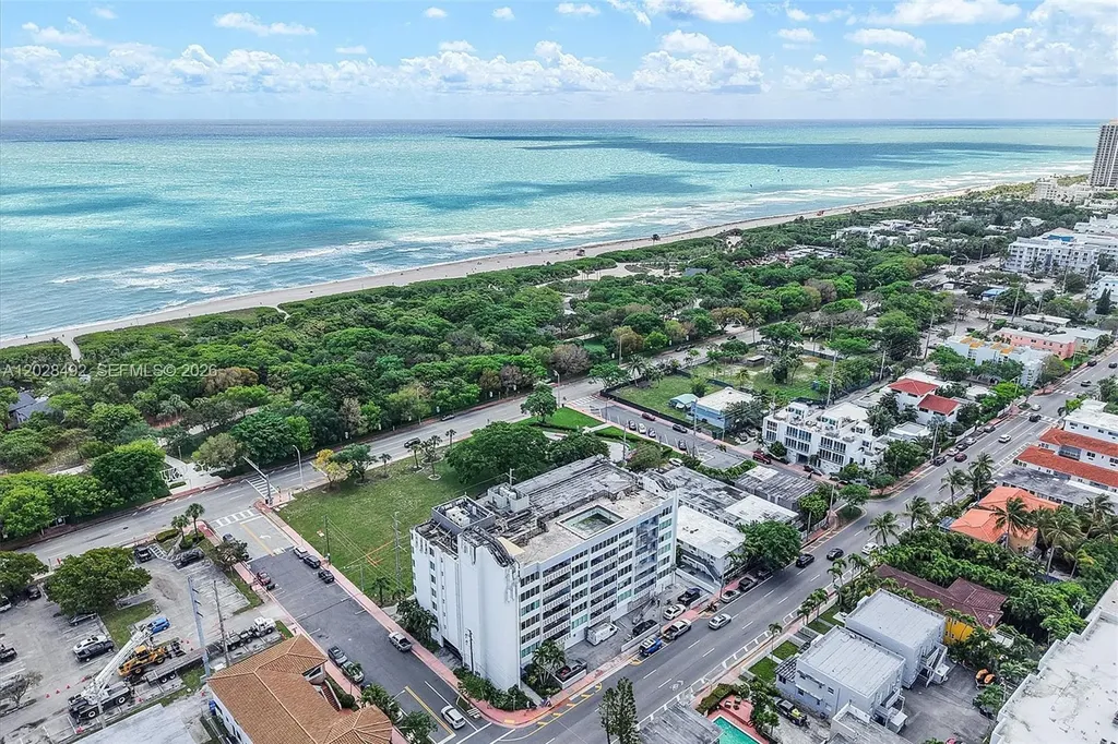 8233 Harding Avenue Miami Beach FL 33141