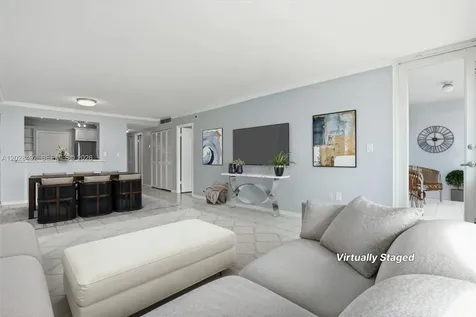 8233 Harding Avenue Miami Beach FL 33141