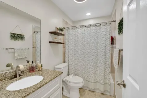 1910 SW 135th Way Miramar FL 33027