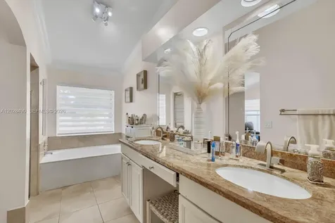 1910 SW 135th Way Miramar FL 33027