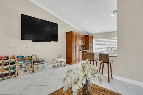 1910 SW 135th Way Miramar FL 33027