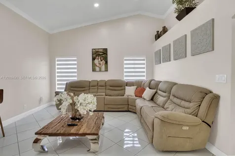 1910 SW 135th Way Miramar FL 33027