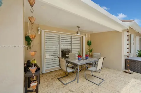 1910 SW 135th Way Miramar FL 33027