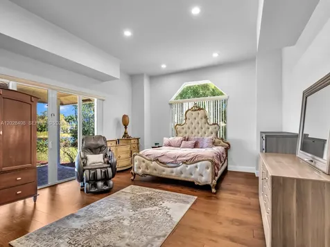 2710 Walkers Way Weston FL 33331