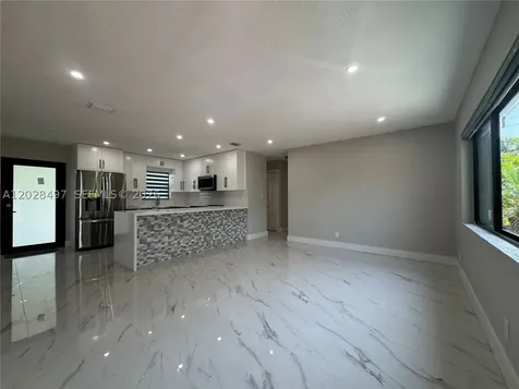 919 NE 4th Court Hallandale Beach FL 33009