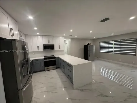 919 NE 4th Court Hallandale Beach FL 33009